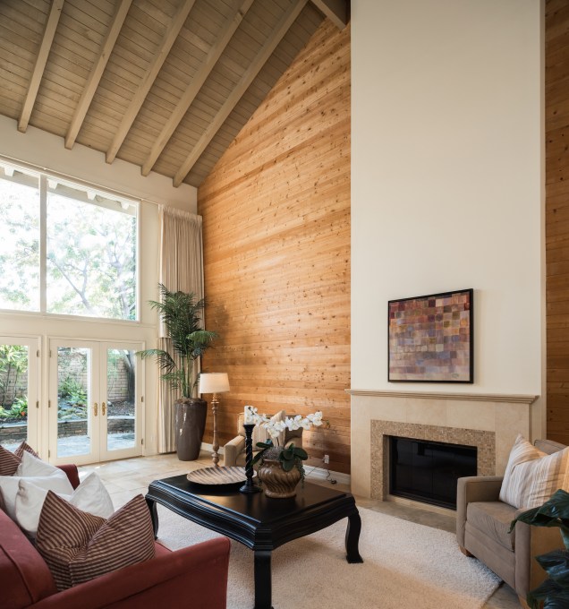 High Vaulted Ceiling Living Room
